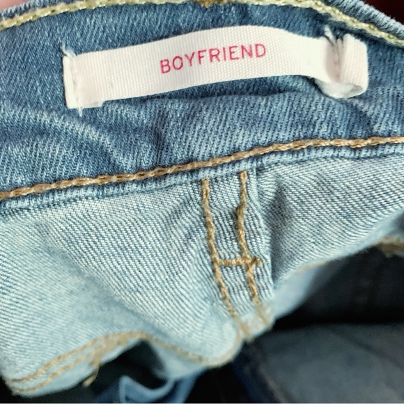 LEVIS Distressed Boyfriend Crop Jean Light Wash 32 - Picture 7 of 9